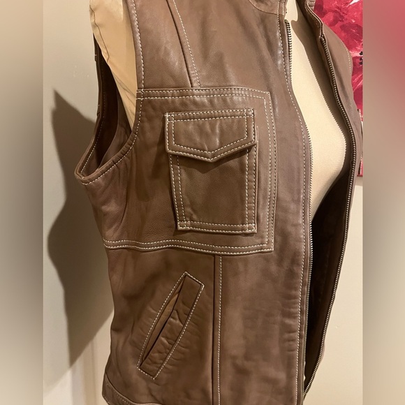 COLDWATER CREEK BROWN LAMB LEATHER VEST, size M - Picture 3 of 7